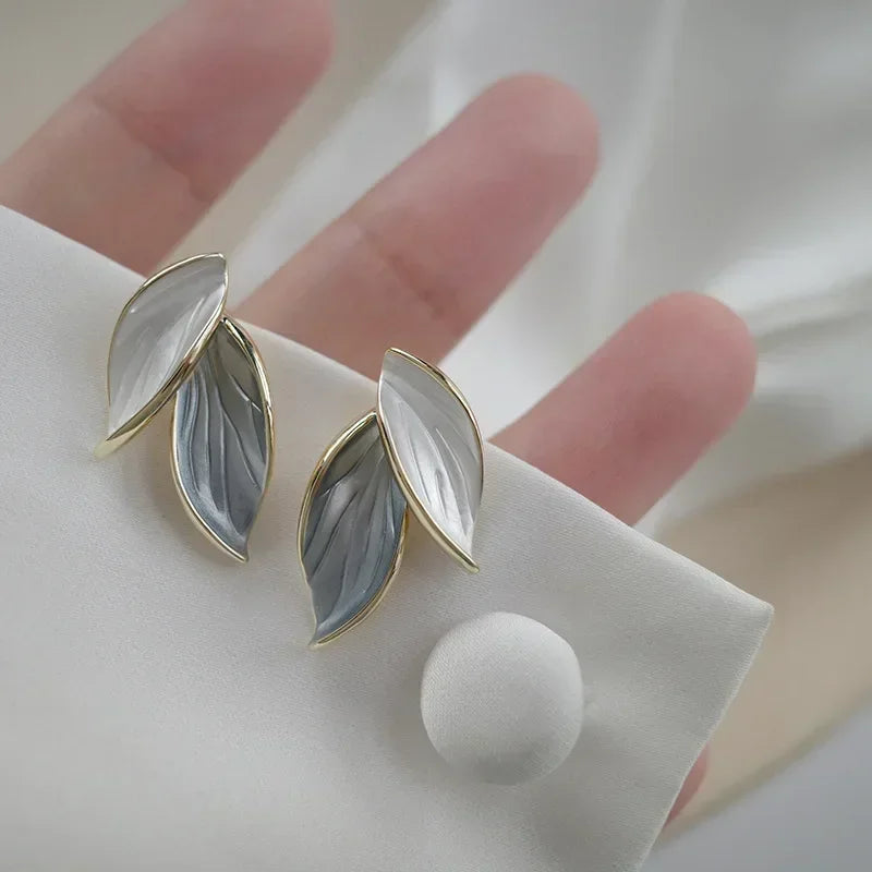 LATS: Trendy Grey Leaf Stud Earrings – A Must-Have Fashion Accessory for 2025