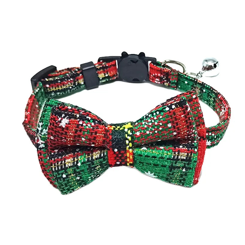 Pet Breakaway Cat Collar Bow Tie and Bell Cute Plaid Christmas Red Elastic Adjustable Dog Collar With Sash Small Bell For Cats