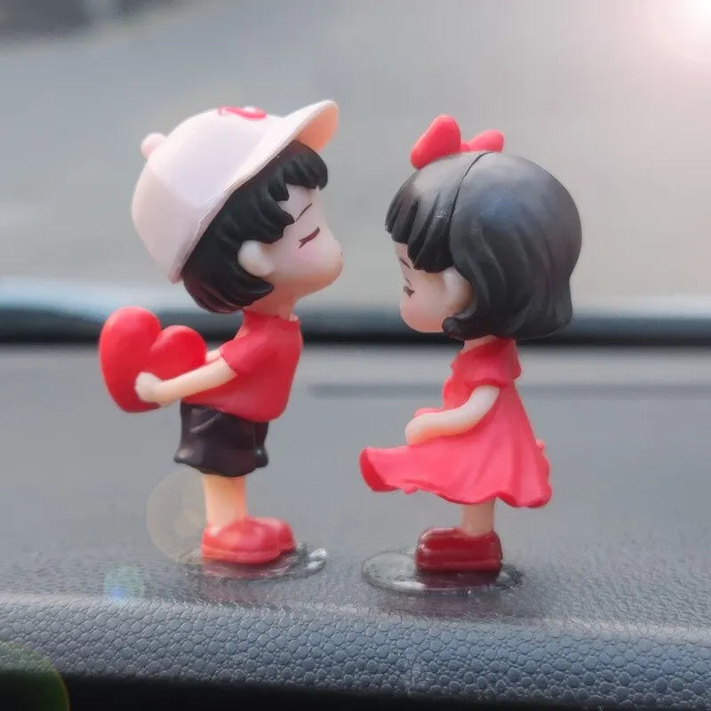 LoveDuo: Adorable Kissing Couple Car Ornaments – Add Romance to Your Ride!