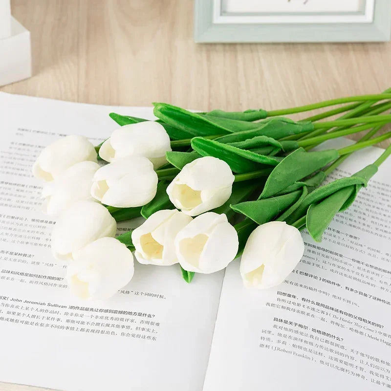 5PCS 35CM Artificial Tulip Flower Bouquet Home Garden Decoration Flowers for Wedding Ceremony Decor Mother's Day Gift Bouquet