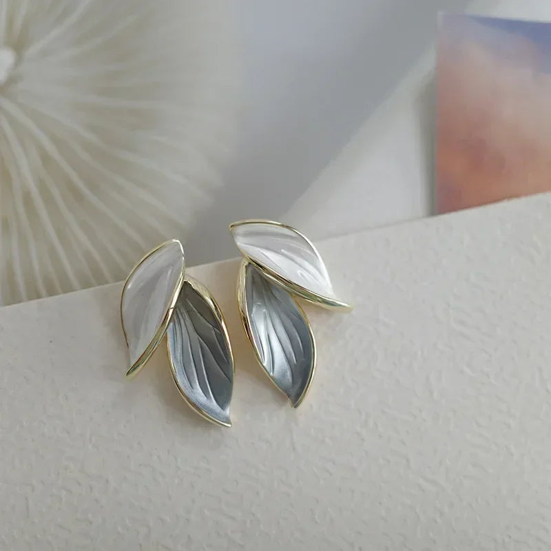 LATS: Trendy Grey Leaf Stud Earrings – A Must-Have Fashion Accessory for 2025