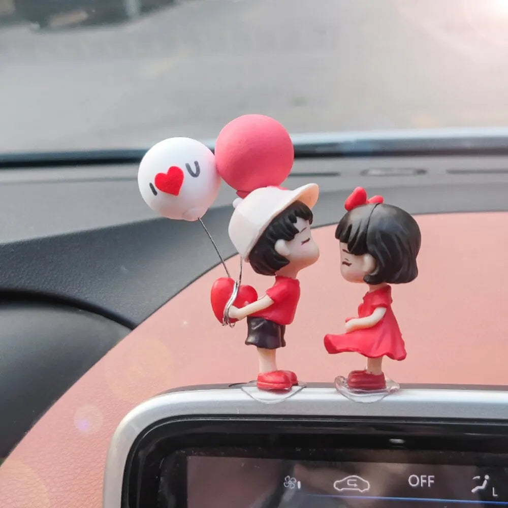 LoveDuo: Adorable Kissing Couple Car Ornaments – Add Romance to Your Ride!