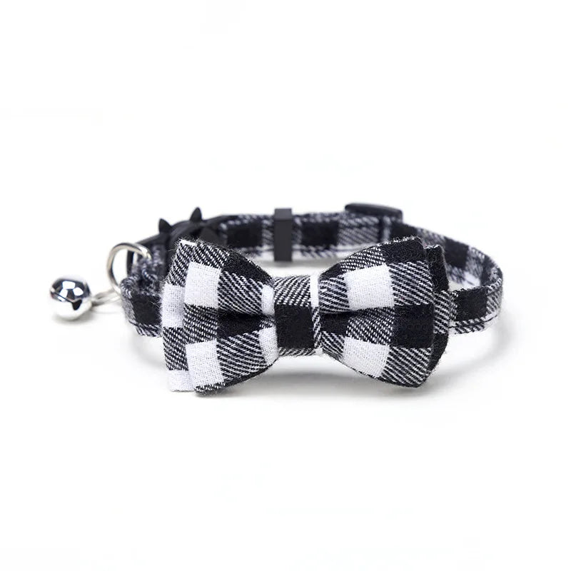 Pet Breakaway Cat Collar Bow Tie and Bell Cute Plaid Christmas Red Elastic Adjustable Dog Collar With Sash Small Bell For Cats