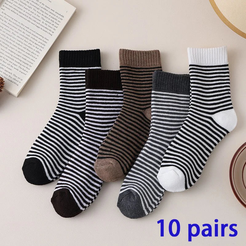 Invisible Comfort: 8 Pairs of Summer Boat Socks for Men & Women