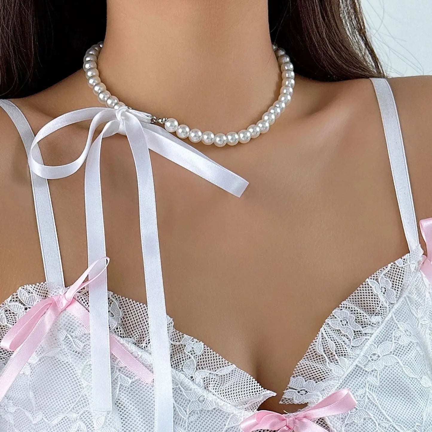 Exquisite Imitation Pearl Choker Necklace Fashionable Bow Tie Lace Up Velalvet Necklace Personality Simple Jewelry For Woman